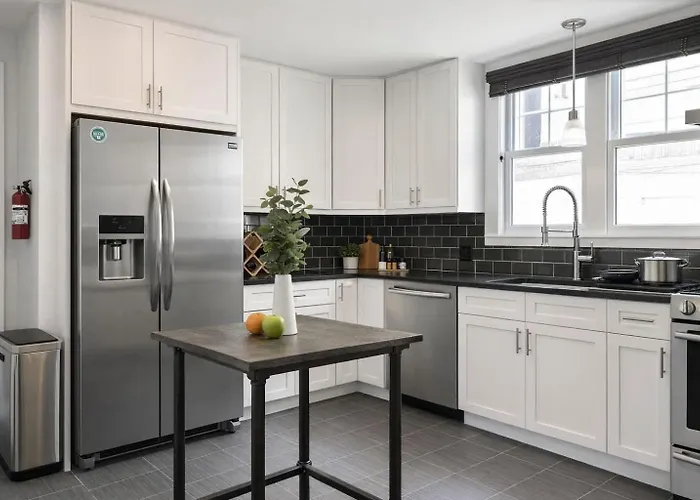 Ferienhaus Spacious 5-bedroom Retreat In Forest Park