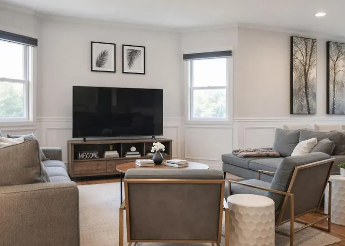 Spacious 5-bedroom Retreat In Ferienhaus Forest Park